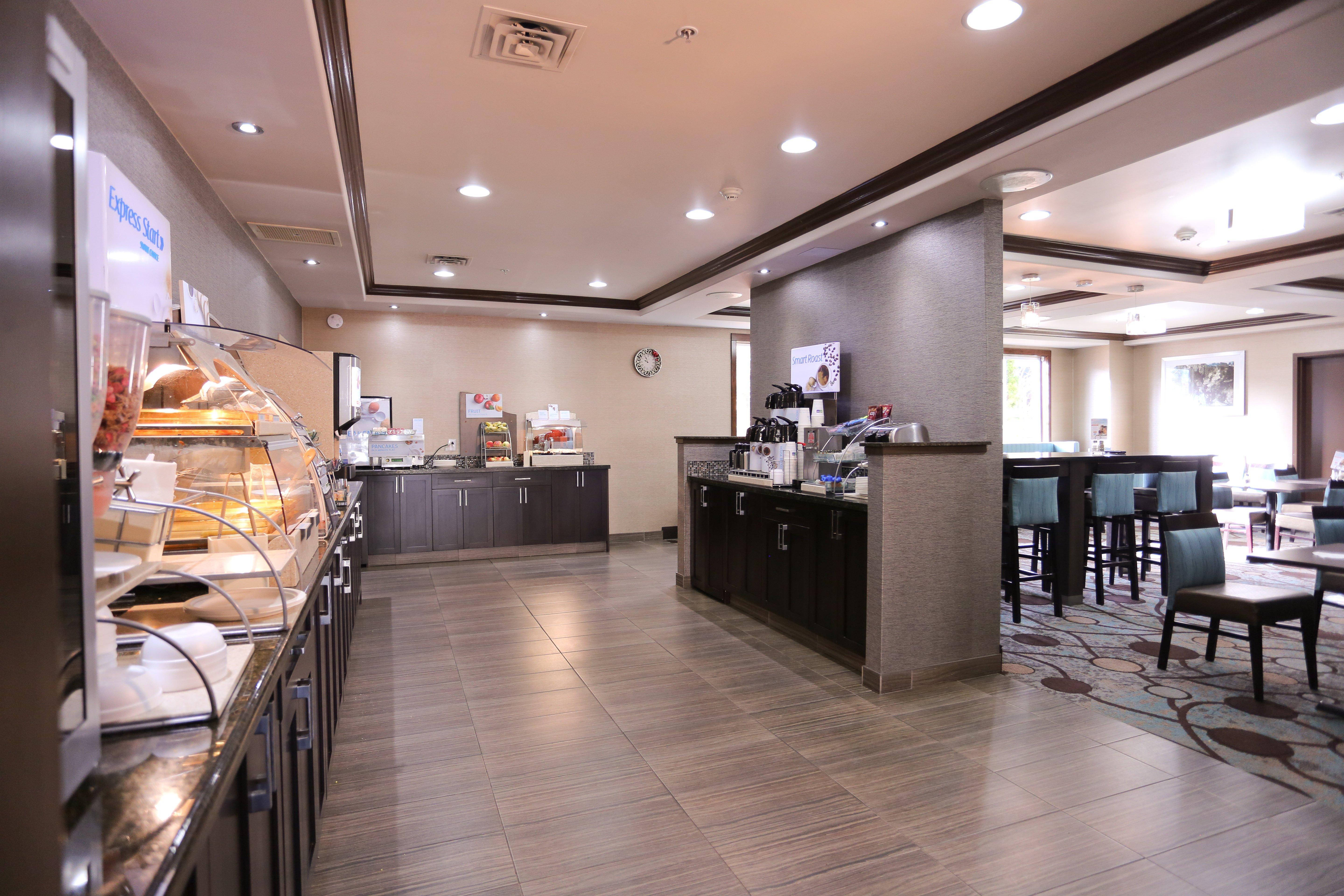 Holiday Inn Express Hotel & Suites Vernon By Ihg Eksteriør bilde