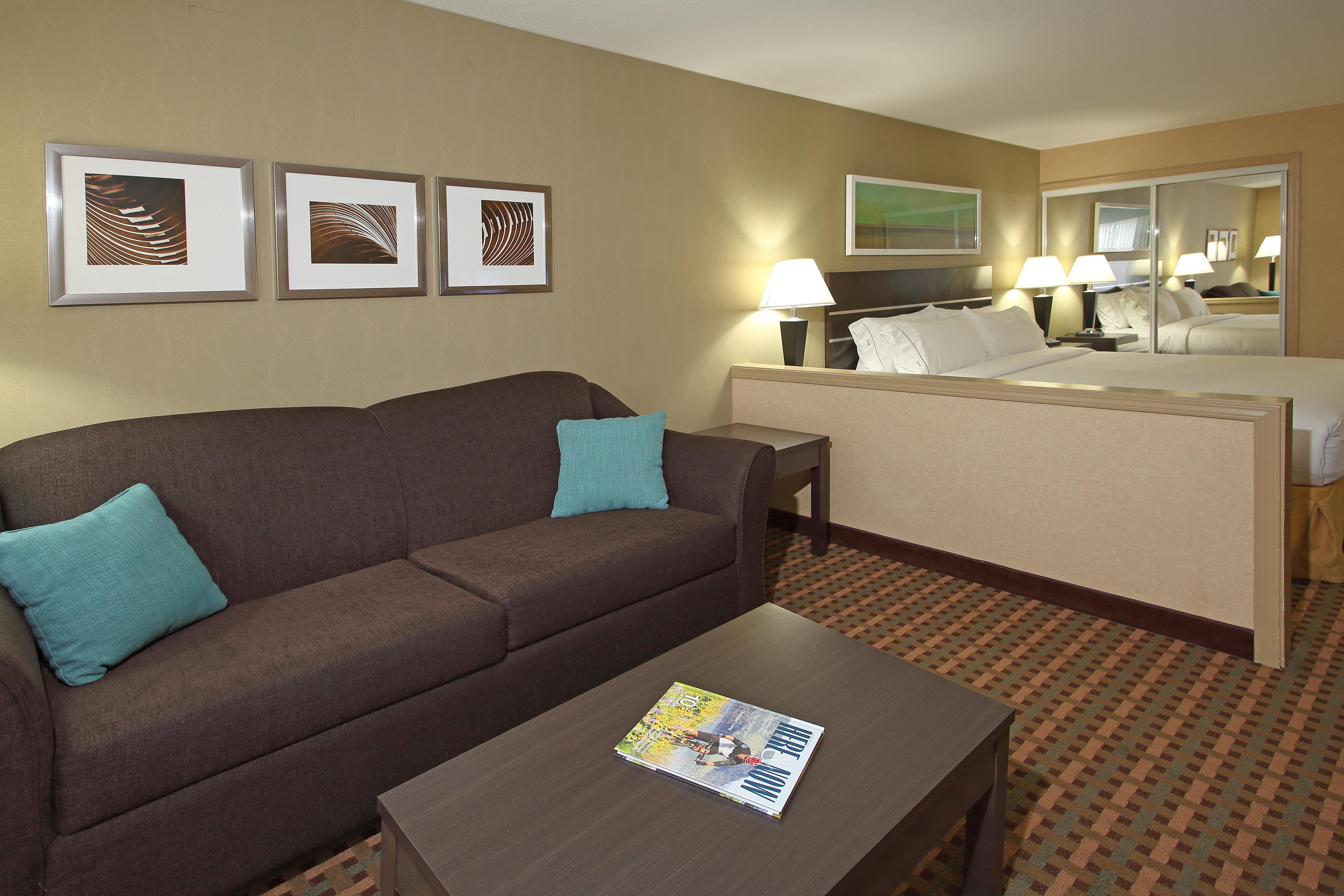 Holiday Inn Express Hotel & Suites Vernon By Ihg Eksteriør bilde