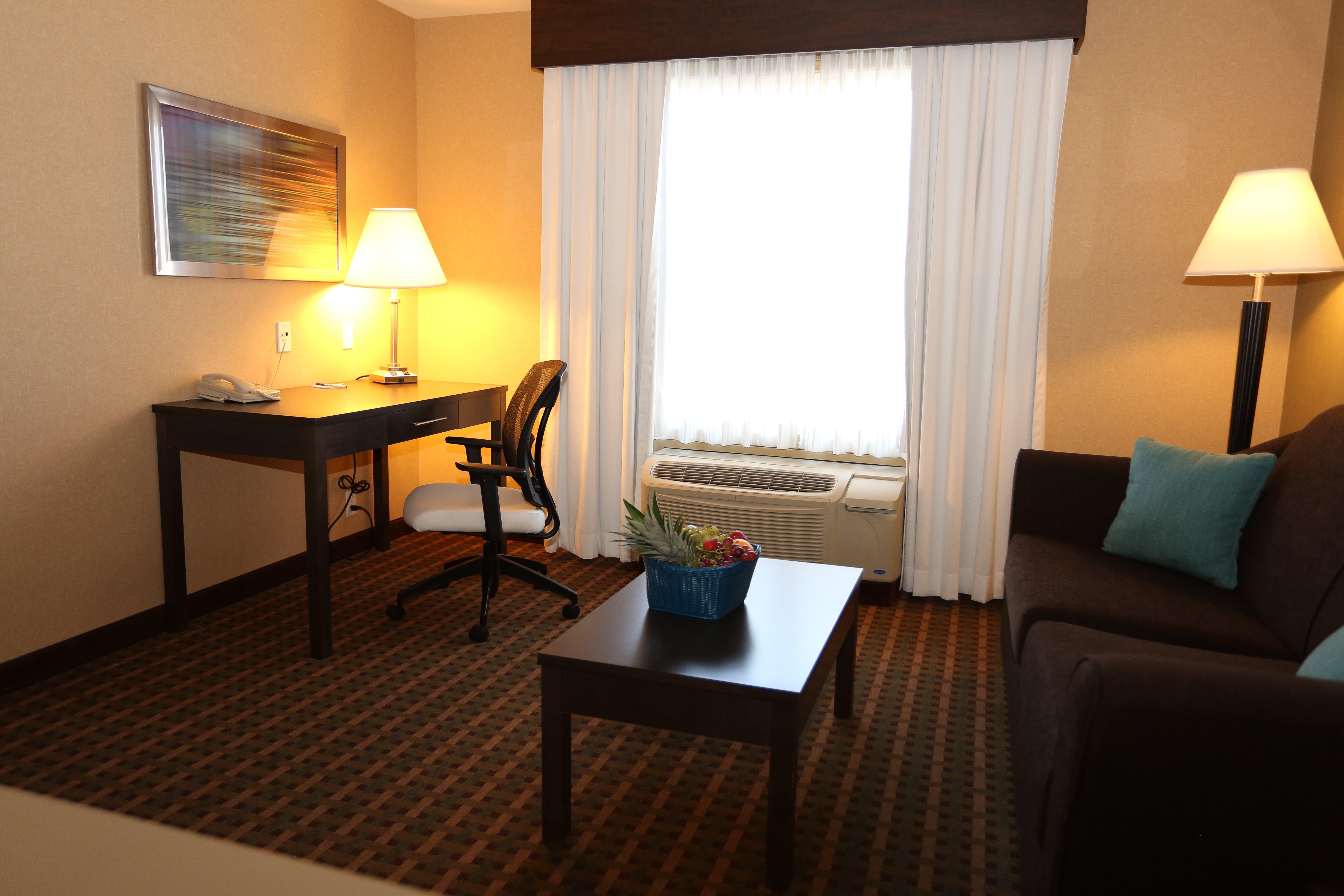 Holiday Inn Express Hotel & Suites Vernon By Ihg Eksteriør bilde