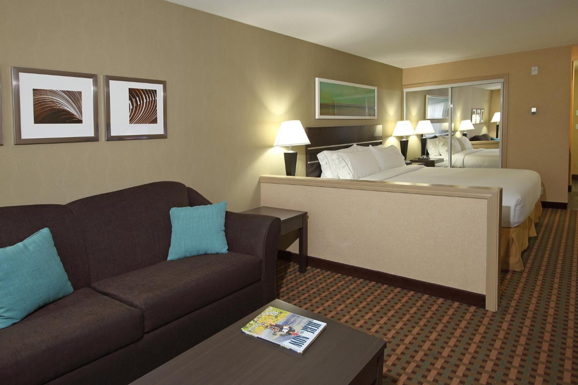 Holiday Inn Express Hotel & Suites Vernon By Ihg Eksteriør bilde